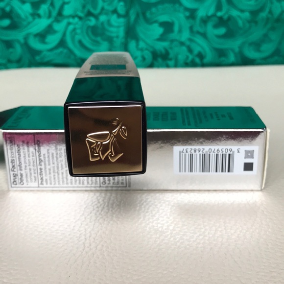 LANCÔME TEINT IDOLE ULTRA WEAR FOUNDATION - Picture 4 of 5